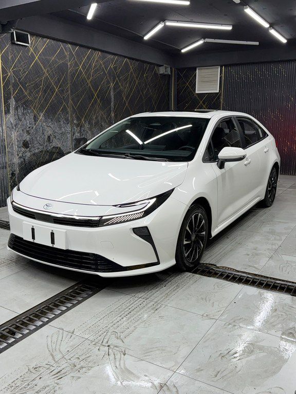 Toyota Corolla, 1.8 L, 0.85 kWh, 2026 il, yeni — Avtomobillər, Bakı (3)