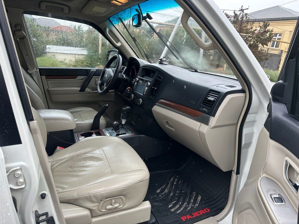 Mitsubishi Pajero, 3.0 L, 2007 il, 206 000 km — Avtomobillər, Bakı (11)