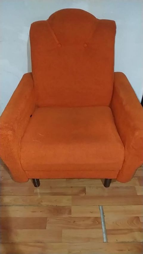 Narıncı rəngli yumşaq kreslo - Rəng: parlaq narıncı - Material — Mehdiabad