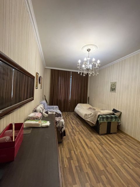 Satılır 2 otaqlı köhnə tikili 55 m² — Bakı