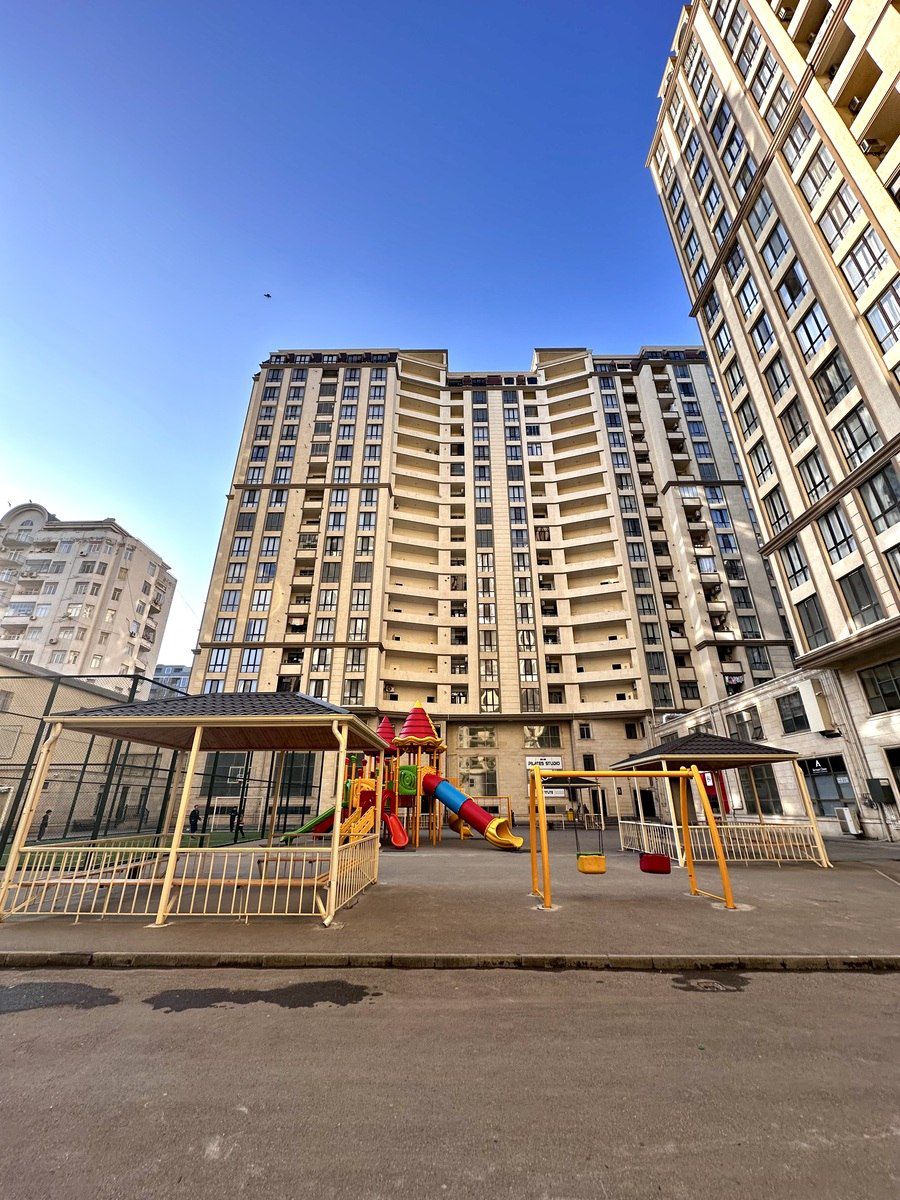 Satılır 2 otaqlı yeni tikili 65 m² — Mənzil, Bakı
