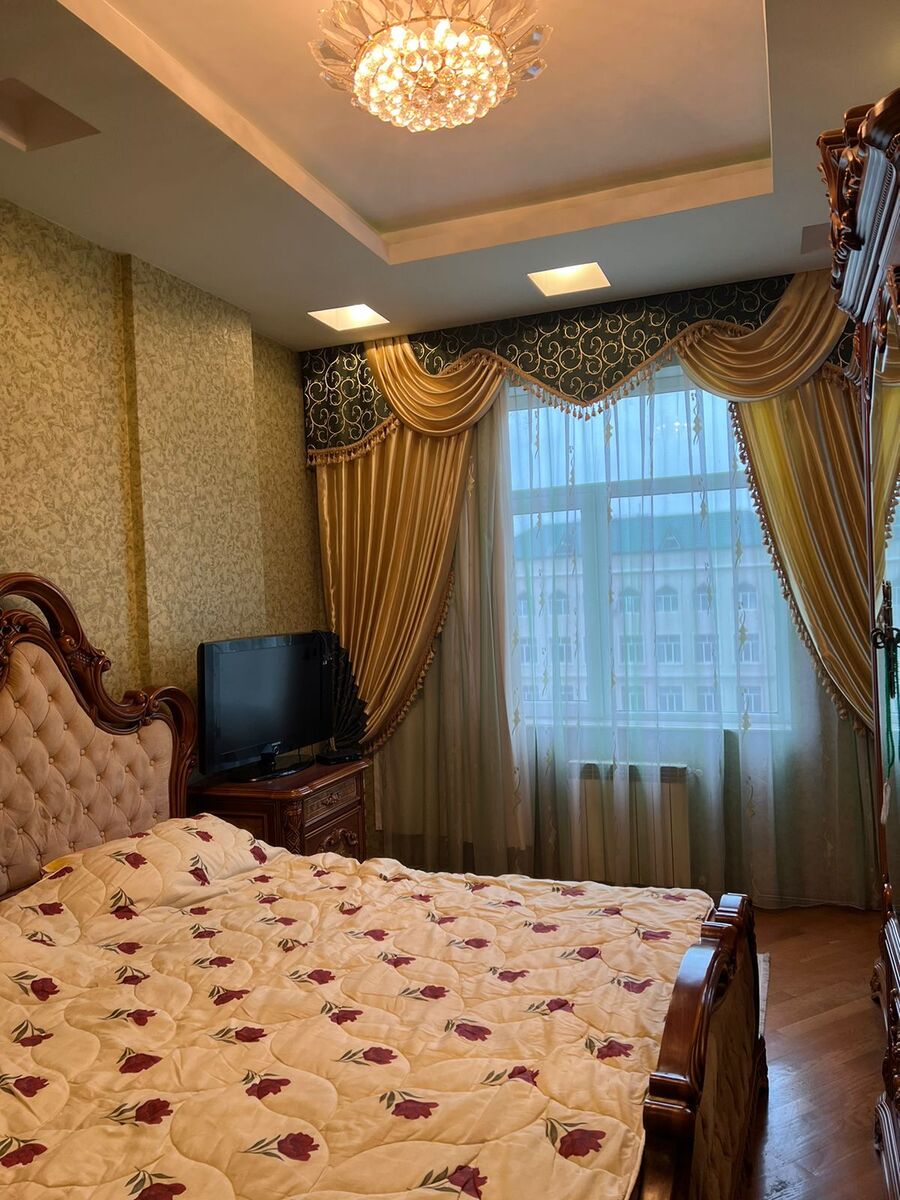 İcarəyə verilir 3 otaqlı yeni tikili 140 m² — Mənzil, Bakı (6)