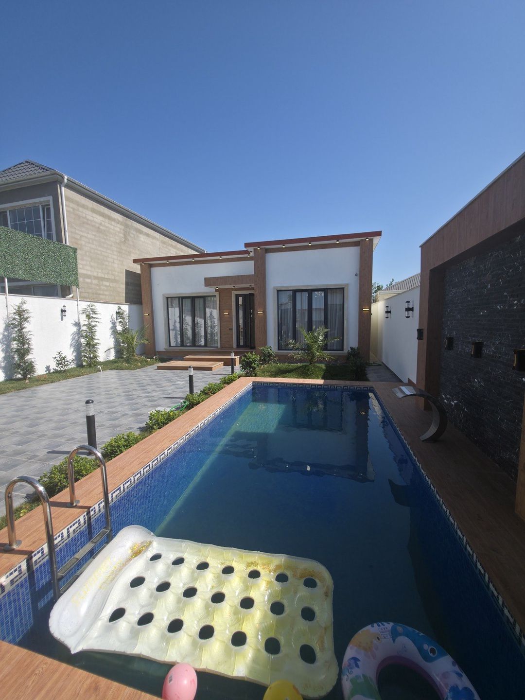 Satılır 4 otaqlı həyət evi/bağ evi 150 m² — Ev, villa, Bakı (2)