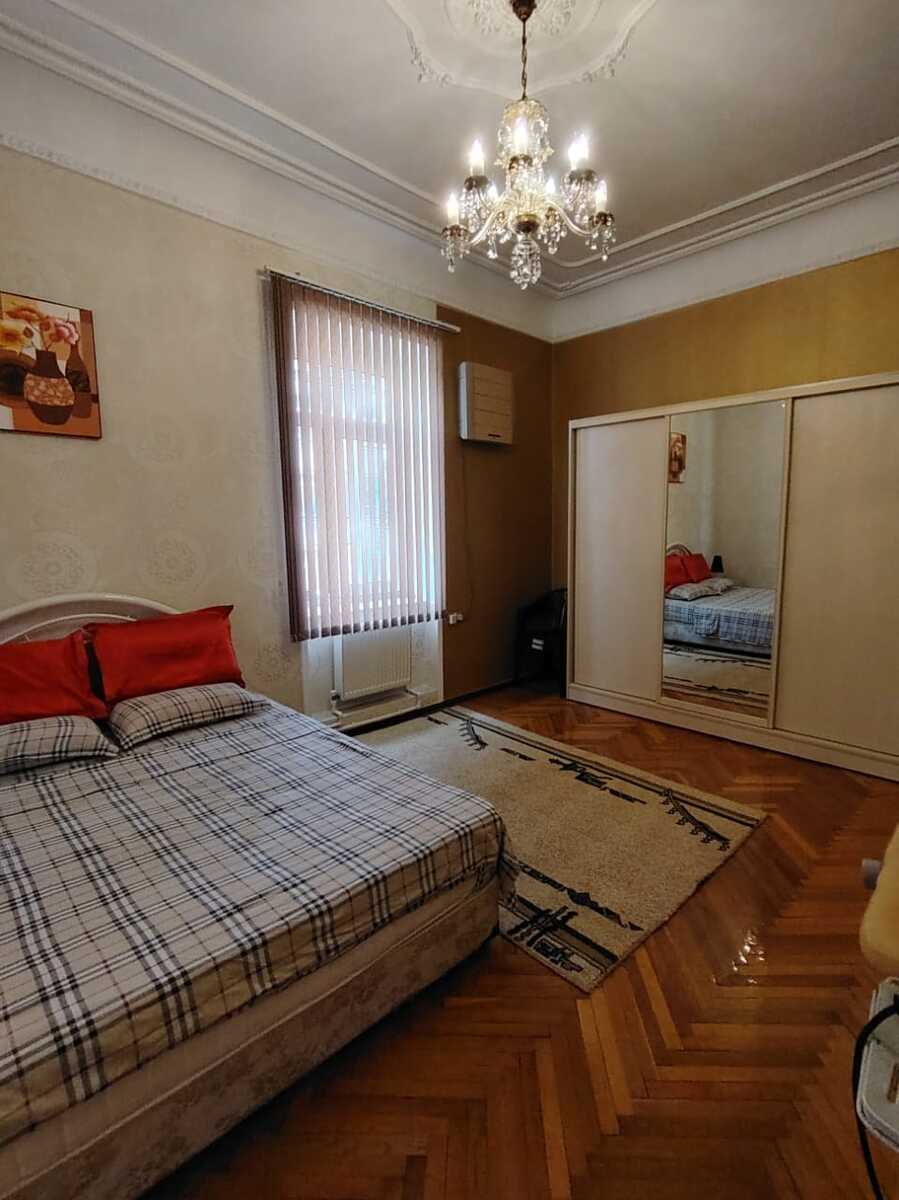 İcarəyə verilir 2 otaqlı köhnə tikili 90 m² — Mənzil, Bakı (12)