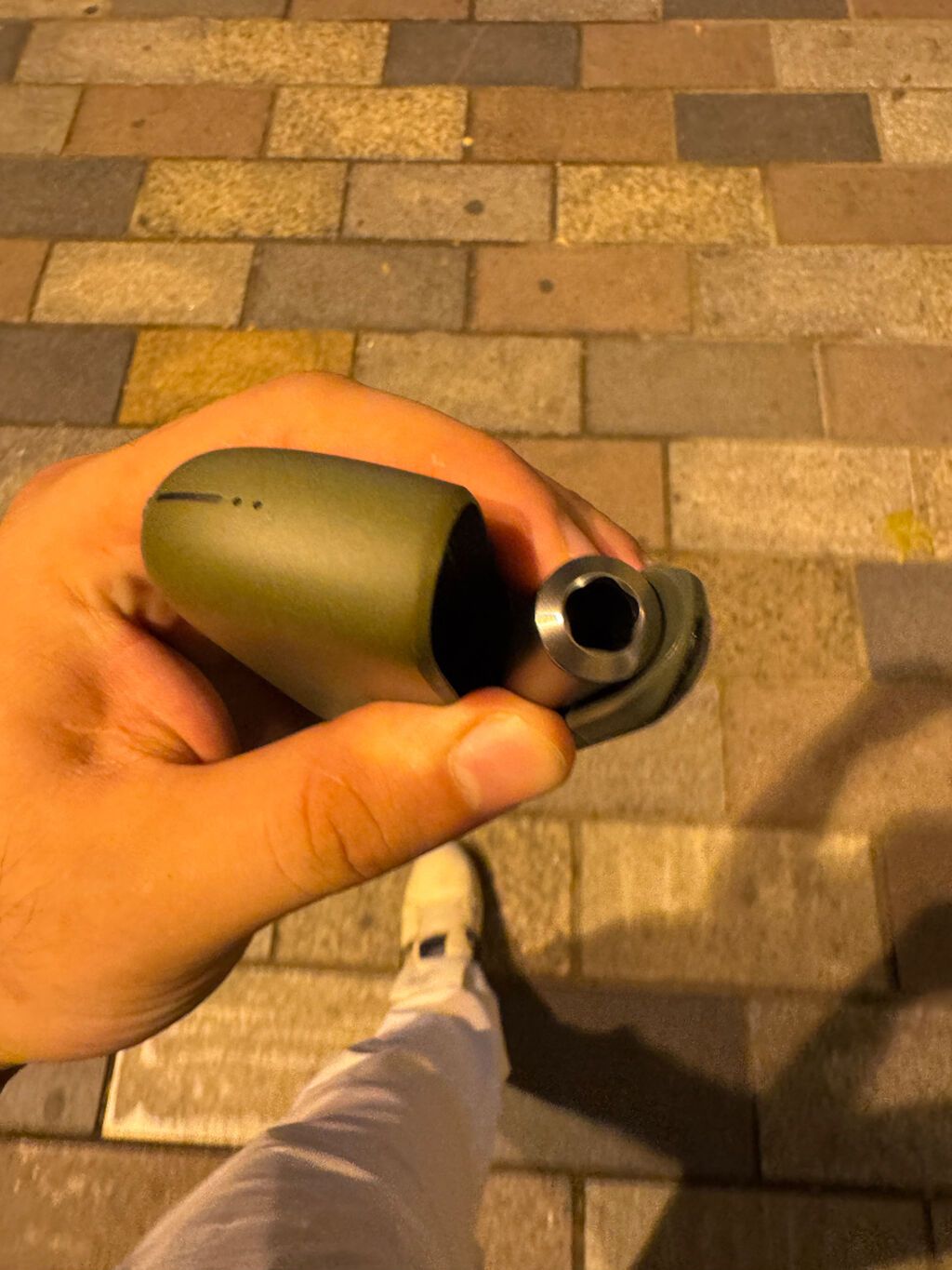 Iqos Iluma cihazı - Rəng: zeytun-yaşıl (kompakt şarj qutusu və holder — Elektronik siqaretlər, Bakı (4)