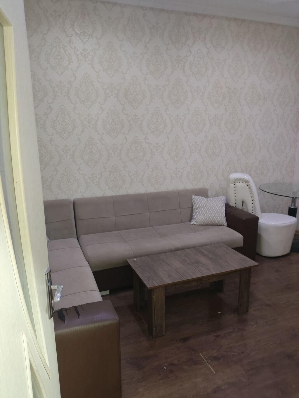 2 otaqlı mənzil – mətbəx və qonaq otağı mebellə - Plan: girişdən — Mənzil, Masazır (3)