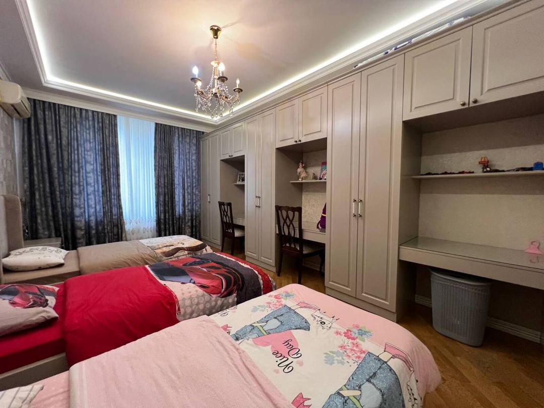 Satılır 3 otaqlı yeni tikili 200 m² — Mənzil, Bakı (12)