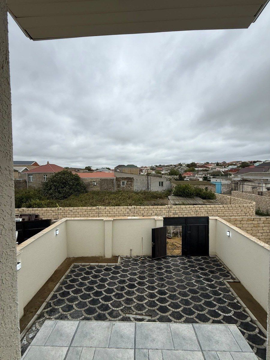 Satılır 4 otaqlı həyət evi/bağ evi 200 m² — Ev, villa, Bakı (4)