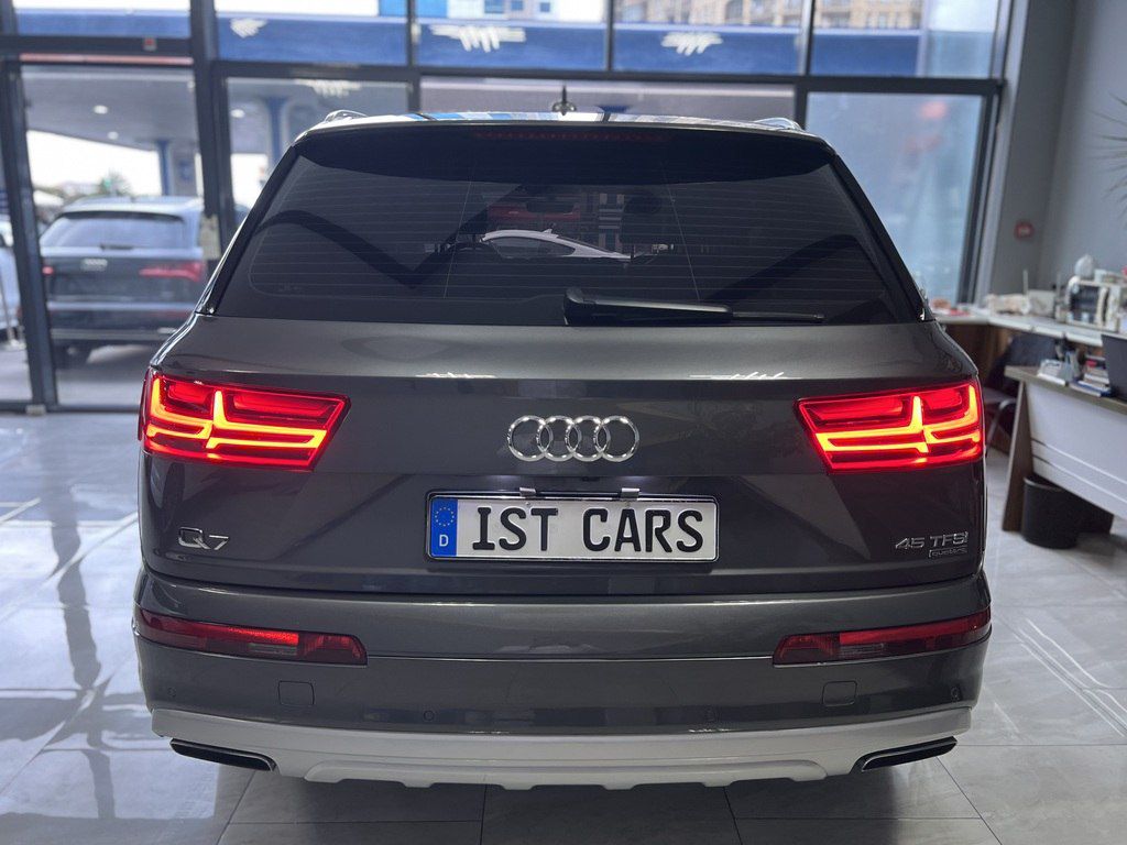 Audi Q7, 2.0 L, 2019 il, 149 000 km — Avtomobillər, Bakı (6)