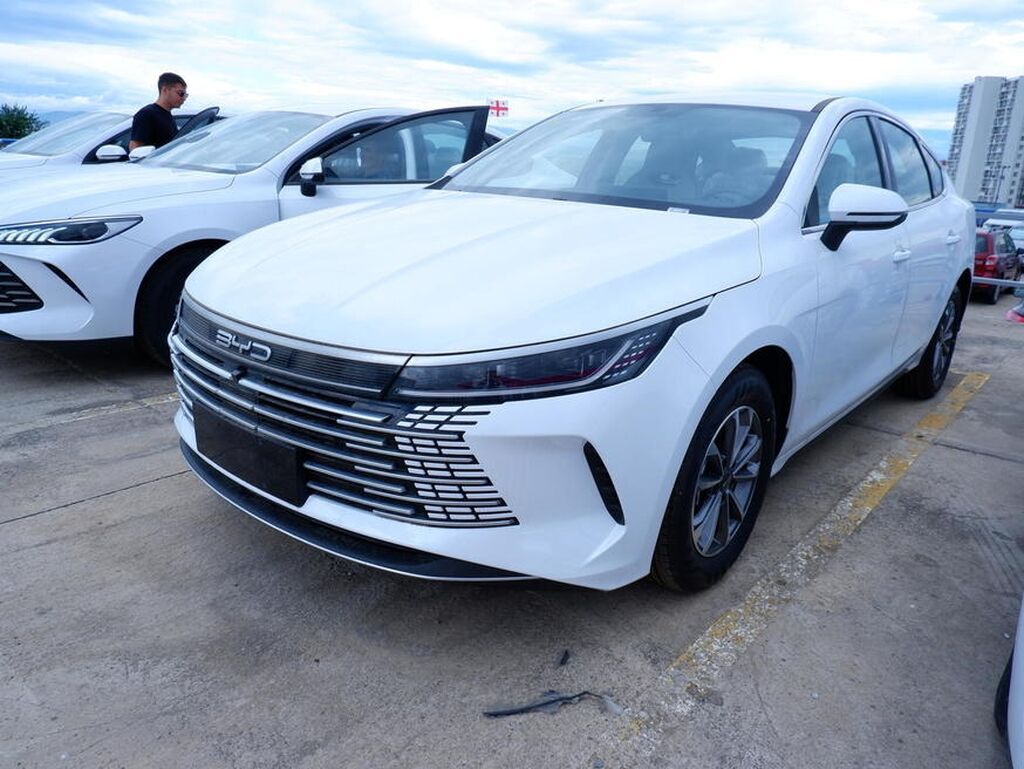 BYD Qin Plus: 1.6 l 2025 il 10 km Sedan — Avtomobillər, Bakı