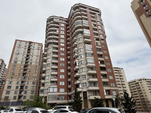 Satılır 4 otaqlı yeni tikili 190 m² — Bakı