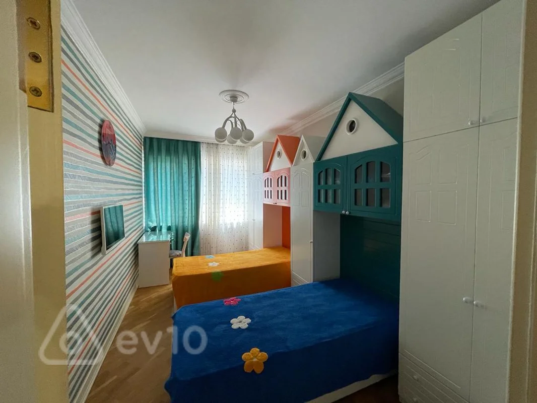 3 otaqlı mənzil, 135 m², Şah İsmayıl Xətai m — kirayə — Mənzil, Bakı (7)