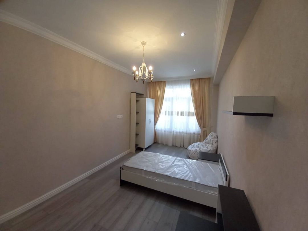 İcarəyə verilir 3 otaqlı yeni tikili 180 m² — Mənzil, Bakı (5)