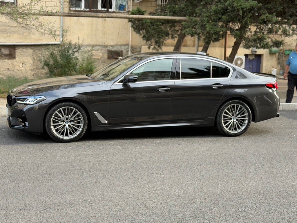 BMW 530, 2.0 L, 2017 il, 160 000 km — Avtomobillər, Bakı (6)