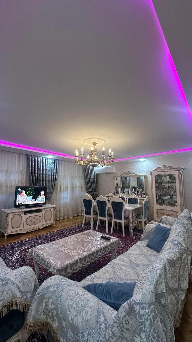 Satılır 5 otaqlı köhnə tikili 125 m² — Mənzil, Bakı (2)