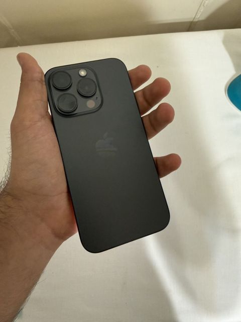 IPhone 15 Pro, 256 GB, Black Titanium, Zəmanət — Masazır