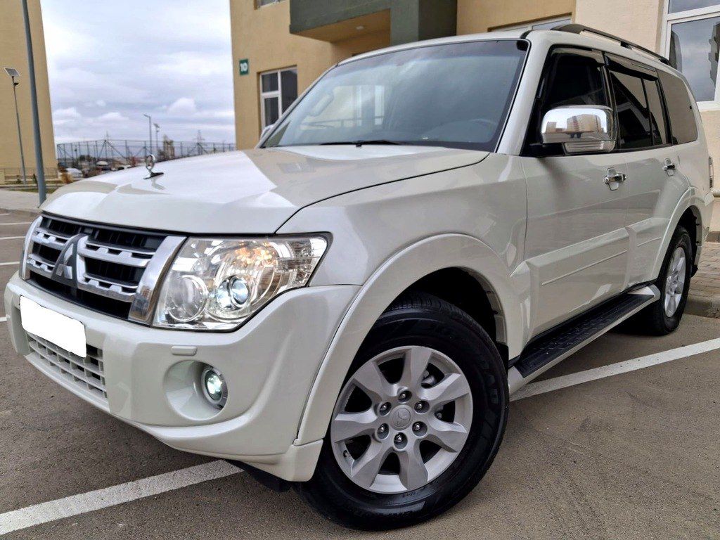 Mitsubishi Pajero, 3.5 L, 2012 il, 209 000 km — Avtomobillər, Bakı (4)