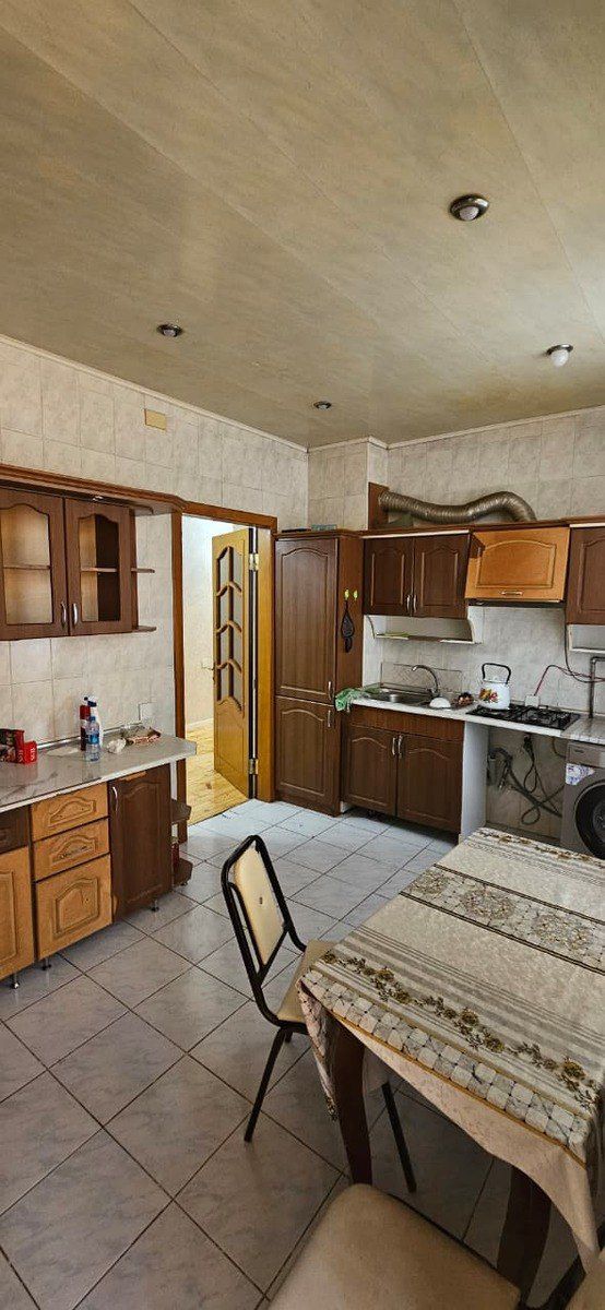 İcarəyə verilir 3 otaqlı köhnə tikili 110 m² — Mənzil, Bakı (6)
