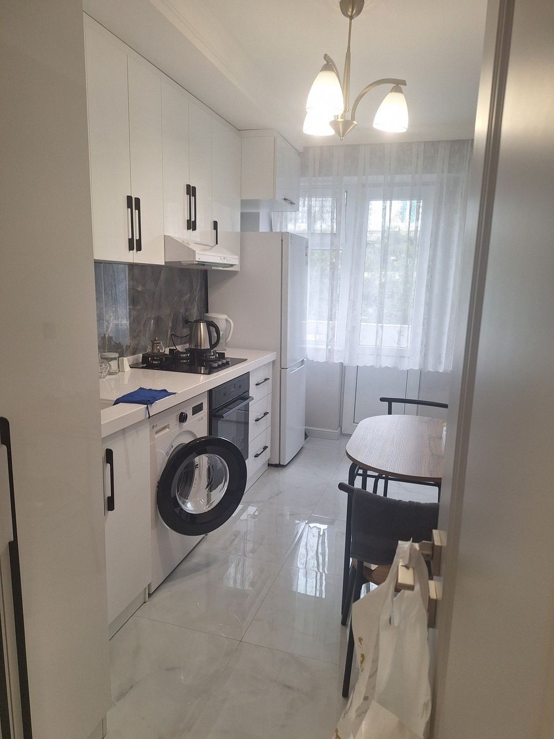 İcarəyə verilir 2 otaqlı köhnə tikili 70 m² — Mənzil, Bakı (7)