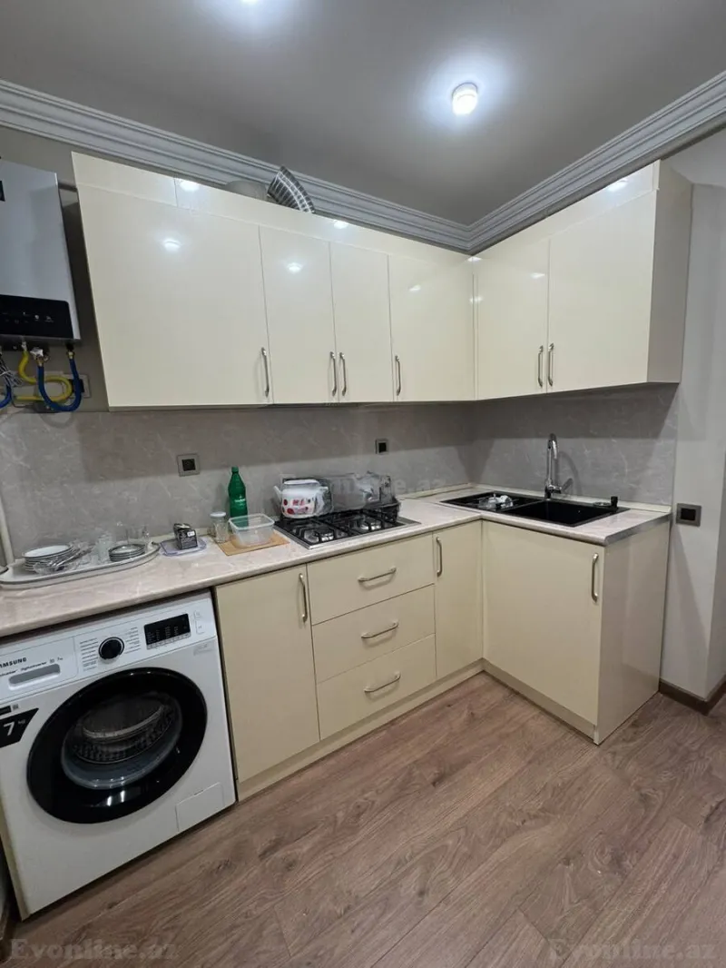 Kirayə verilir 3 otaqlı Mənzil Köhnə tikili 90 m² Bakı, Yasamal r., Nizami m — Mənzil, Bakı (2)