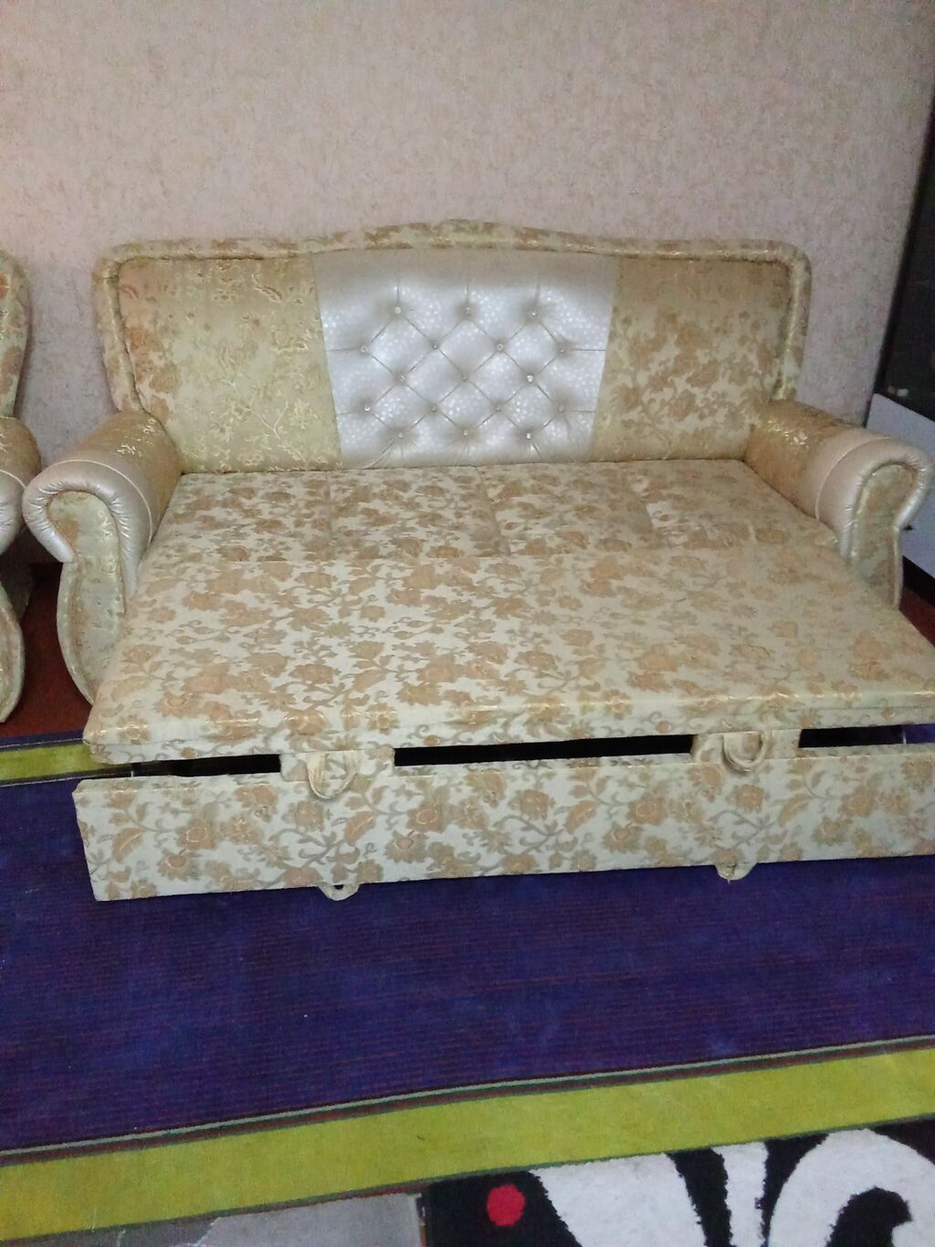Qonaq otağı üçün dəst: divan + iki kreslo - Klassik üslubda — Yumşaq mobilya dəstləri, Gəncə (3)