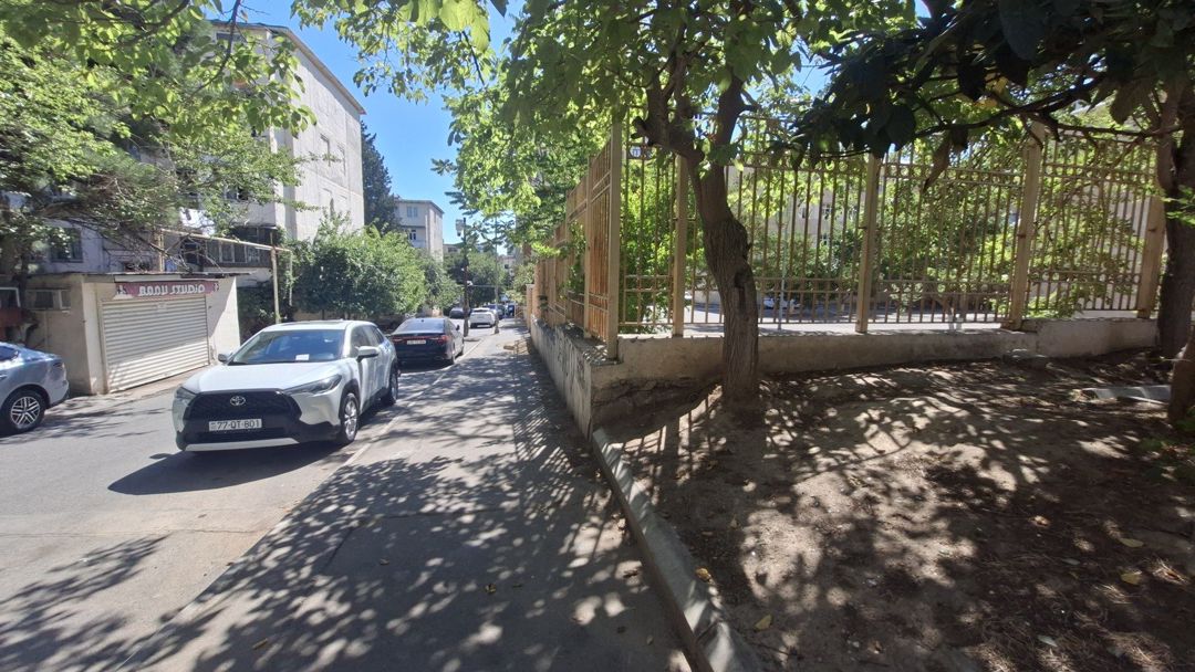 Satılır 2 otaqlı köhnə tikili 47 m² — Mənzil, Bakı (2)