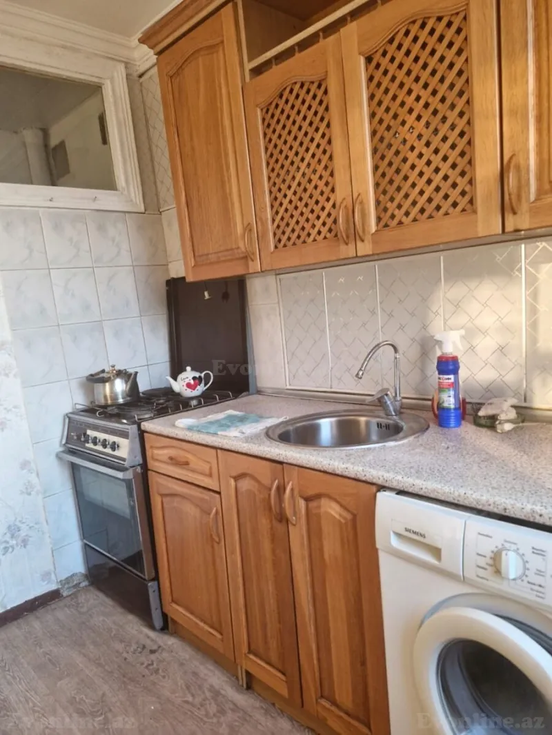 Satılır 2 otaqlı Mənzil Köhnə tikili 45 m² Bakı, Nərimanov r., Bakmil m — Mənzil, Bakı (8)