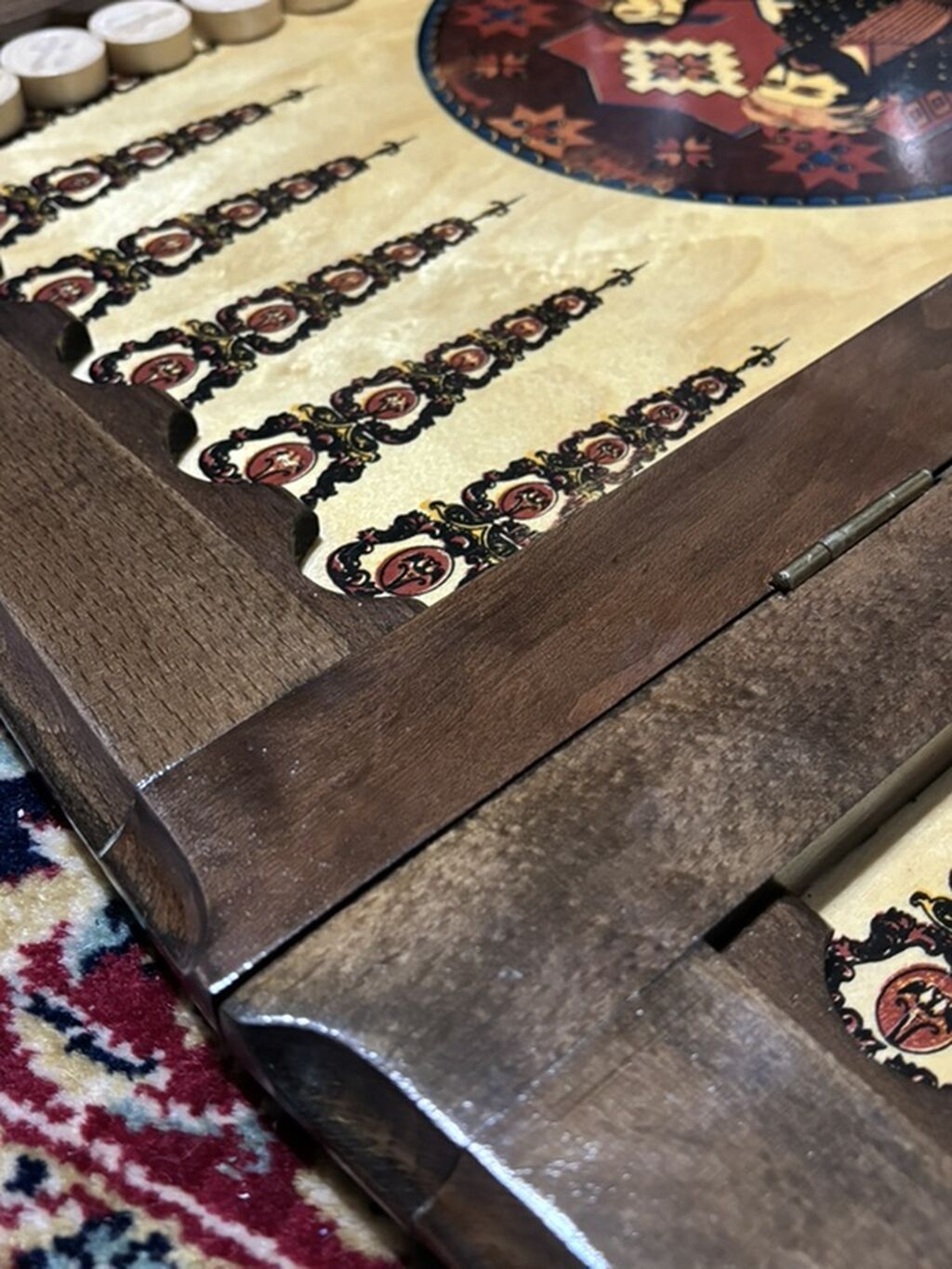 Qoz ağacından hazırlanmış nərd satılır. Təbii qoz ağacı, möhkəm — Şax, şəkəh, nard, Bakı (9)