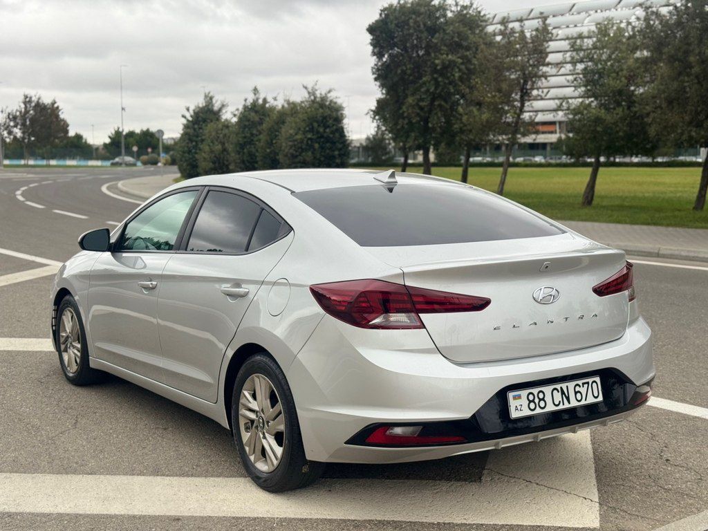 Hyundai Elantra, 2.0 L, 2018 il, 118 000 km 88-CN-670 — Avtomobillər, Bakı (10)