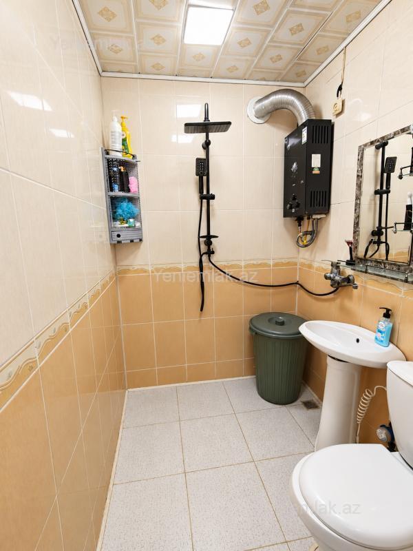 Satılır 3 otaqlı Bina evi menzil (Köhnə tikili), 64 m², 4-cü mikrorayon — Mənzil, Sumqayıt (11)