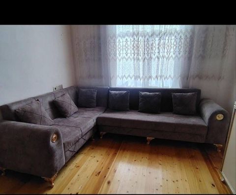 Kunc divani 2x3 350 azn Acilir, bazasi var Sumqayit lale 2 kod 53 — Bakı