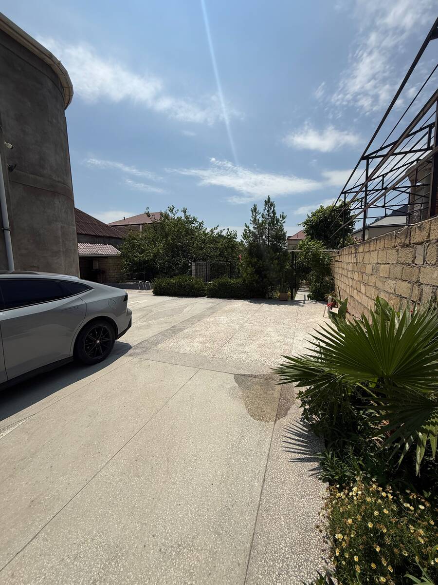 Satılır 7 otaqlı həyət evi/bağ evi 200 m² — Ev, villa, Bakı (2)