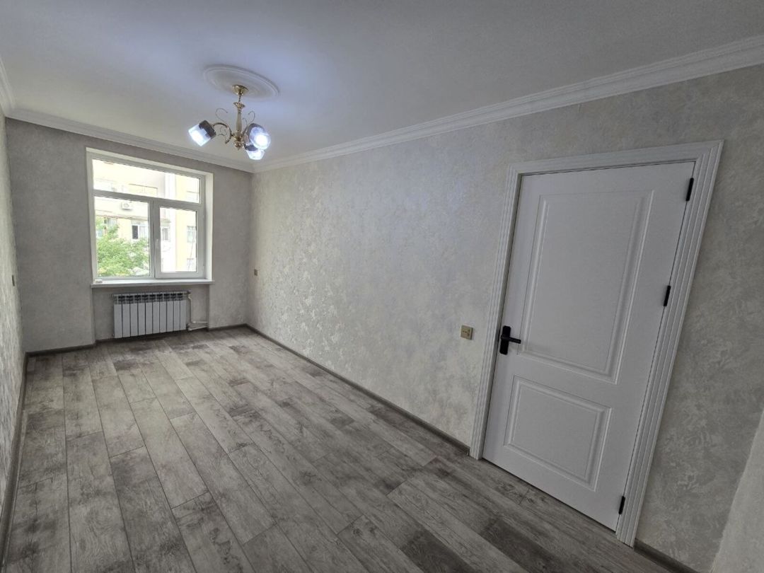 Satılır 2 otaqlı köhnə tikili 60 m² — Mənzil, Bakı (8)