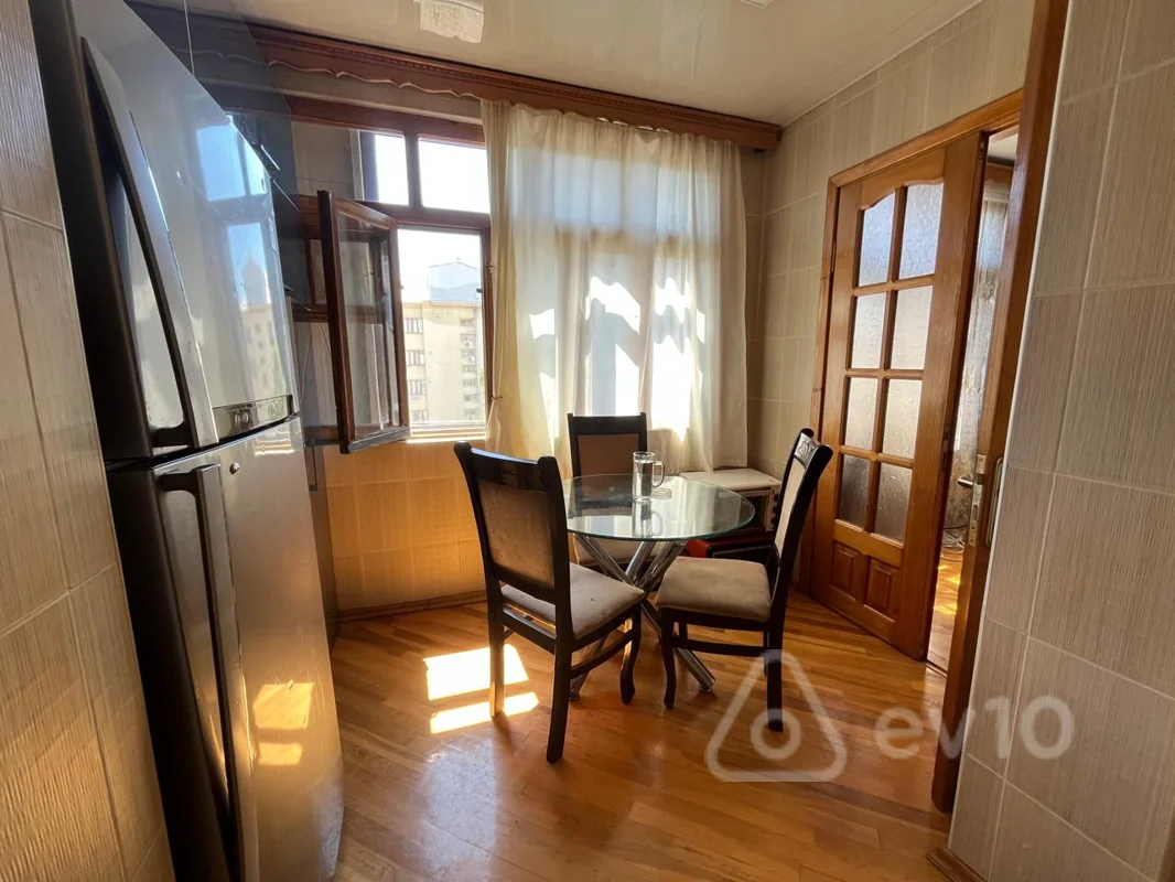 4 otaqlı mənzil, 120 m², Aşıq Molla Cümə — kirayə — Mənzil, Bakı (11)