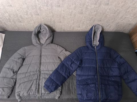 Uşaq üçün qış gödəkçələri – 2 ədəd Original benetton gödəkçələridir — Bakı