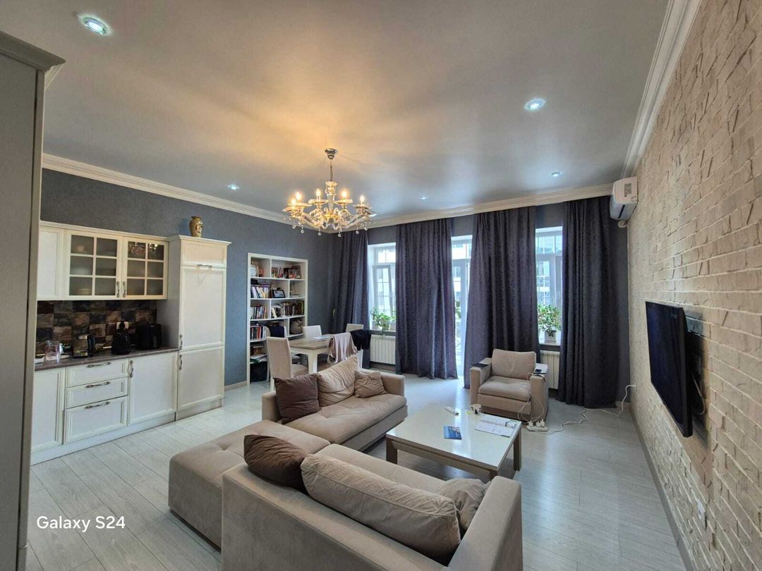 Satılır 2 otaqlı köhnə tikili 66 m² — Mənzil, Bakı (4)