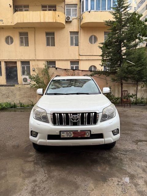 Toyota Land Cruiser Prado, 3.0 L, 2011 il, 205 000 km — Bakı