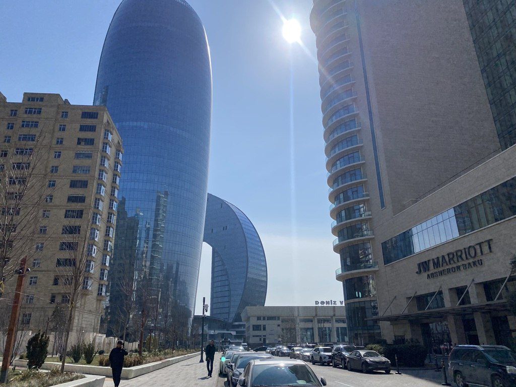 Satılır 4 otaqlı yeni tikili 180 m² — Mənzil, Bakı (10)