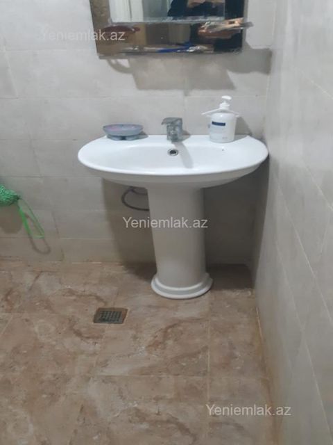 Satılır 1 otaqlı Bina evi menzil (Köhnə tikili), 31 m², Nizami rayonu — Bakı