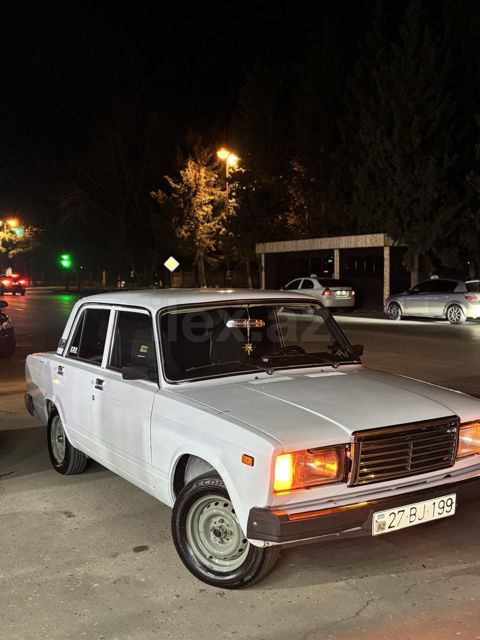 2008 vaz (lada) 2107, 1.6 l, 2008, 220,000 km — Xaçmaz