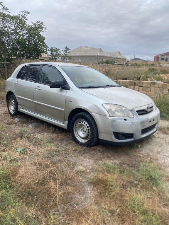 Toyota Corolla, 1.4 L, 2005 il, 300 000 km — Avtomobillər, Bakı (6)