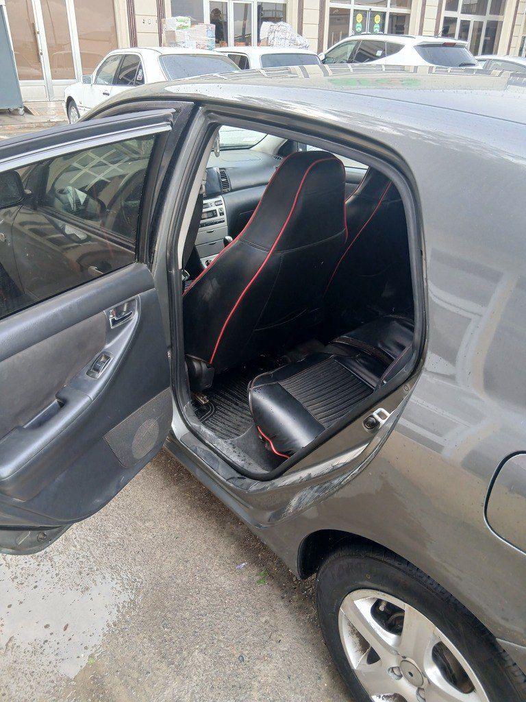 Toyota Corolla, 1.4 L, 2005 il, 500 000 km 99-RO-318 — Avtomobillər, Goranboy (6)