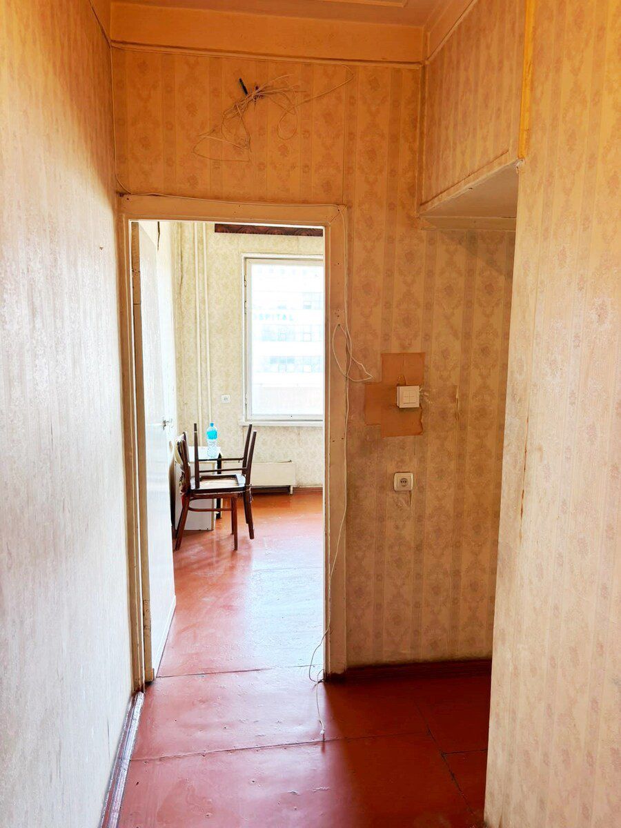 Satılır 2 otaqlı köhnə tikili 47 m² — Mənzil, Bakı (3)