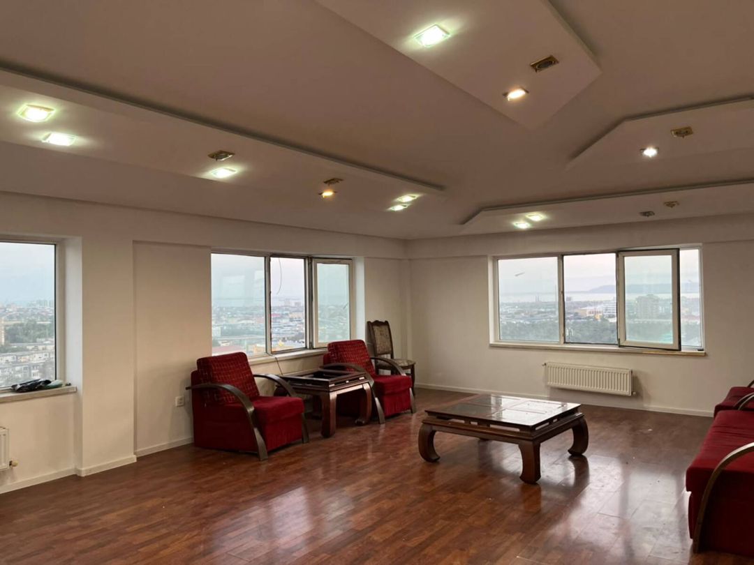 Satılır 4 otaqlı yeni tikili 140 m² — Mənzil, Bakı (2)