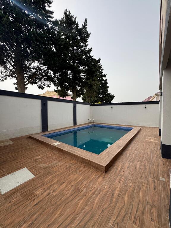 Satılır 4 otaqlı həyət evi/bağ evi 200 m² — Ev, villa, Bakı (6)