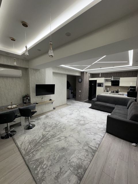 İcarəyə verilir 3 otaqlı yeni tikili 90 m² — Bakı