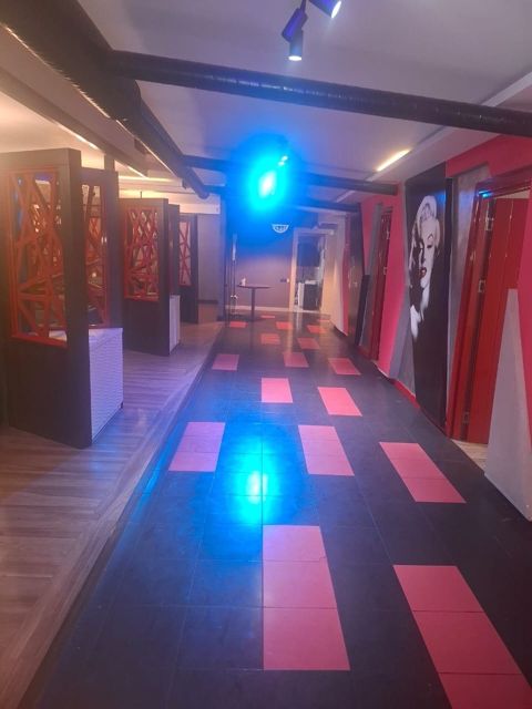 Satılır obyekt 240 m² — Bakı