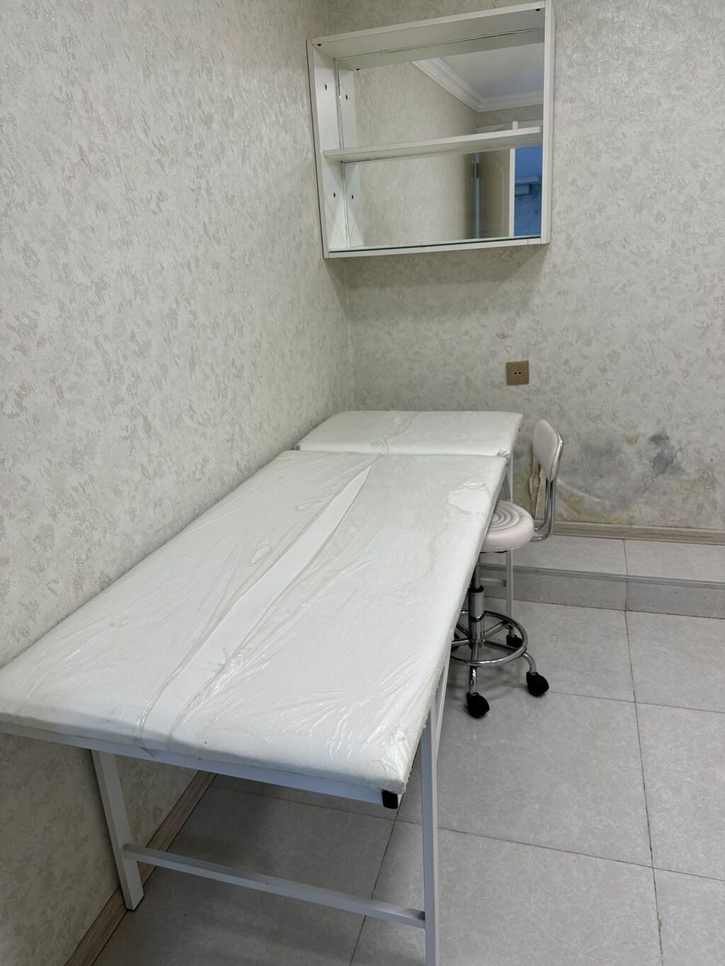 Aynur 2 kusetqa +stul polka daxil cemi *qiymet 100AZN* tecılı — Salon mebeli, Bakı