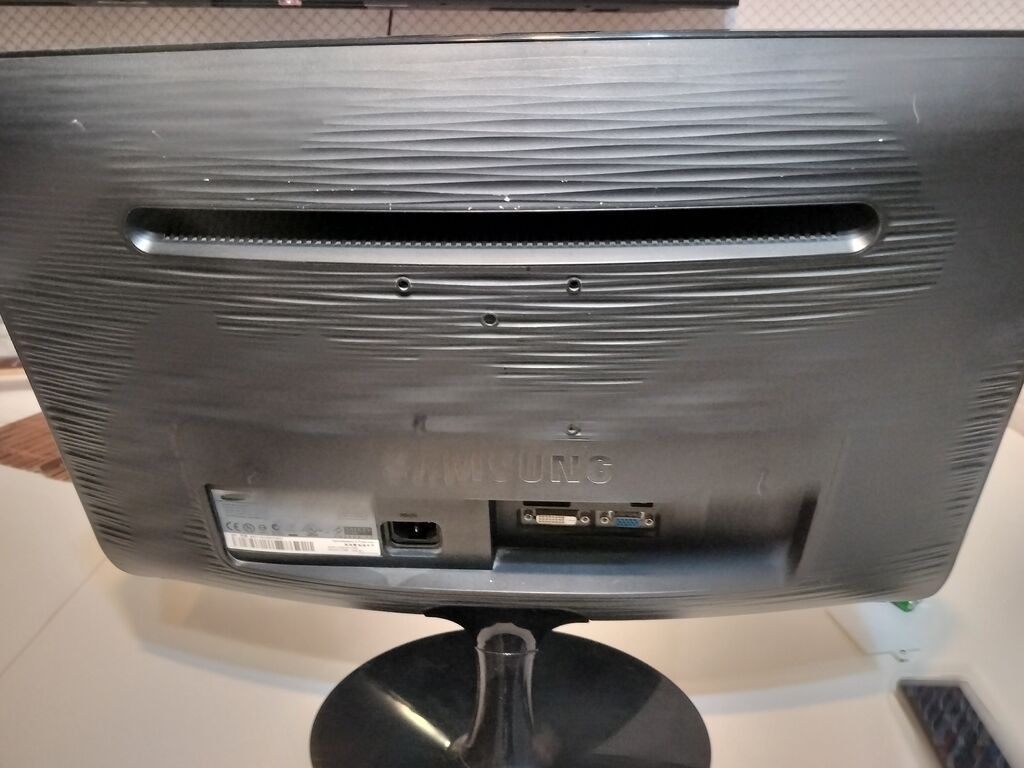 Samsung 21 inch monitor hd — Monitorlər, Pirəkəşkül (2)