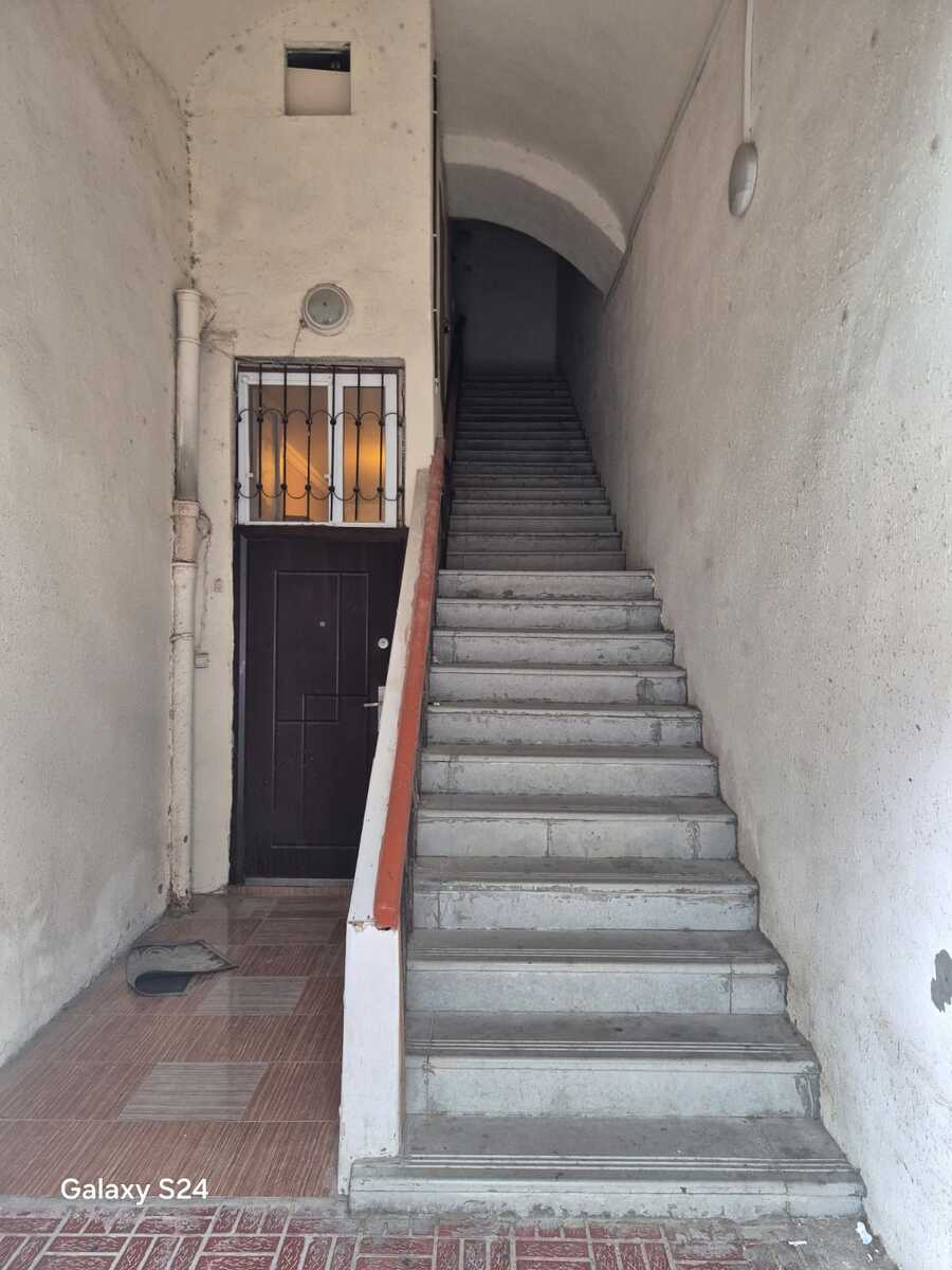 Satılır 2 otaqlı köhnə tikili 66 m² — Mənzil, Bakı (12)